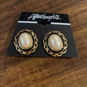 Gold and Cream Oval Earrings